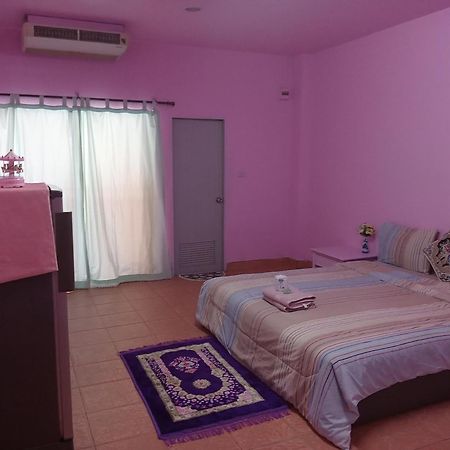 Pattaya Inn By Thai Smile Bagian luar foto