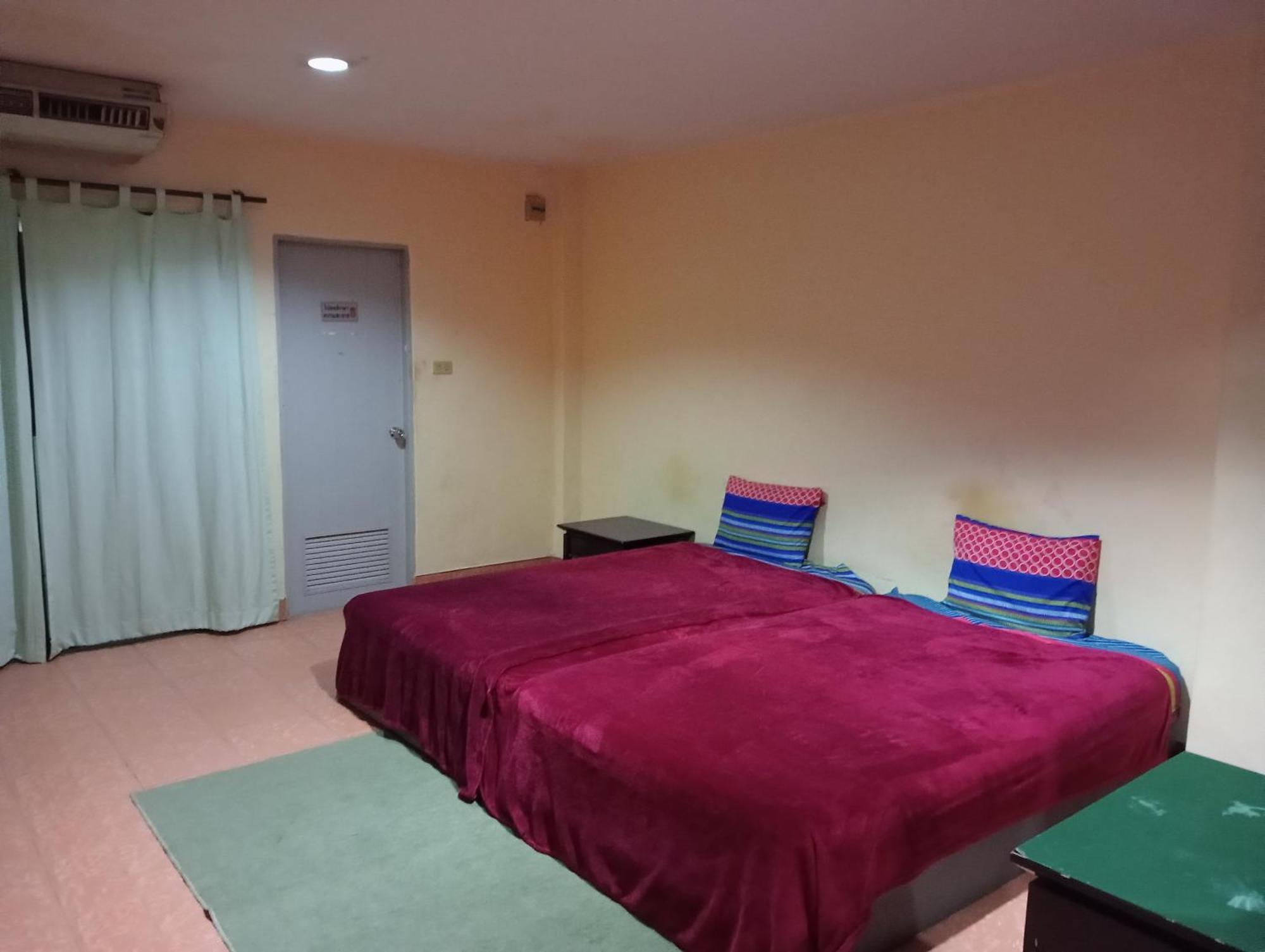 Pattaya Inn By Thai Smile Bagian luar foto